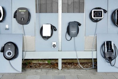 adac-wallboxen-gunstigstes-modell-wird-adac-testsieger-ev-technik-wallboxen-test-adac-uebersicht-2-13x18-1.jpg